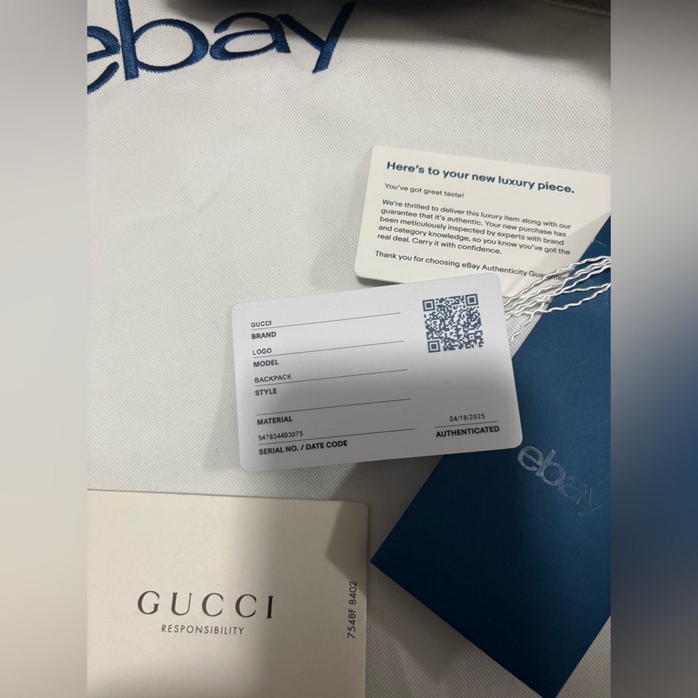 Gucci Off White Leather Logo Print Backpack - Picture 15 of 16
